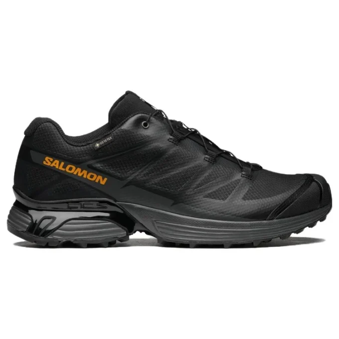 XT-Pathway Gore-Tex “Triple Black”